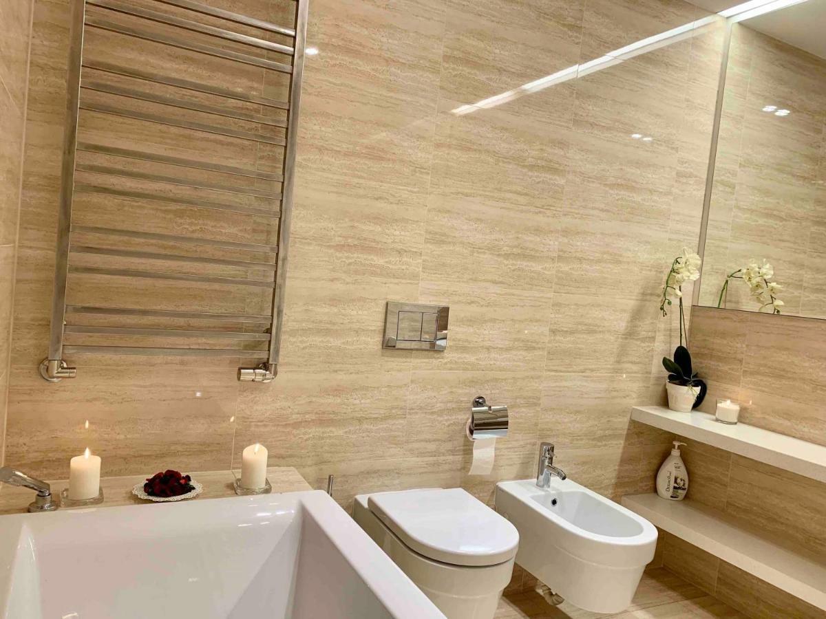 Luxury Apartment In The Center Of Прага Екстер'єр фото