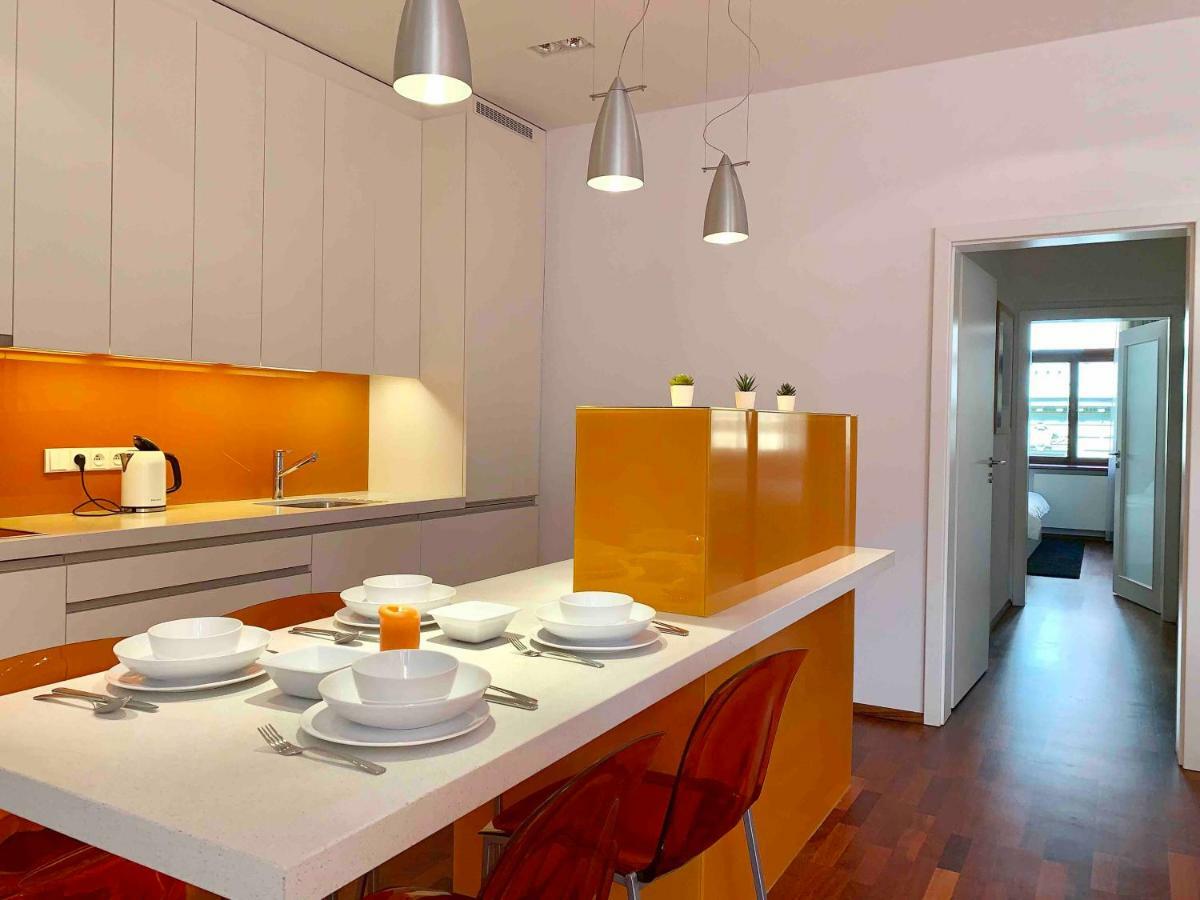 Luxury Apartment In The Center Of Прага Екстер'єр фото