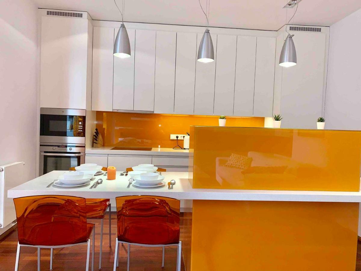 Luxury Apartment In The Center Of Прага Екстер'єр фото