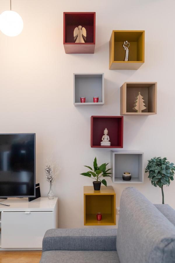 Luxury Apartment In The Center Of Прага Екстер'єр фото